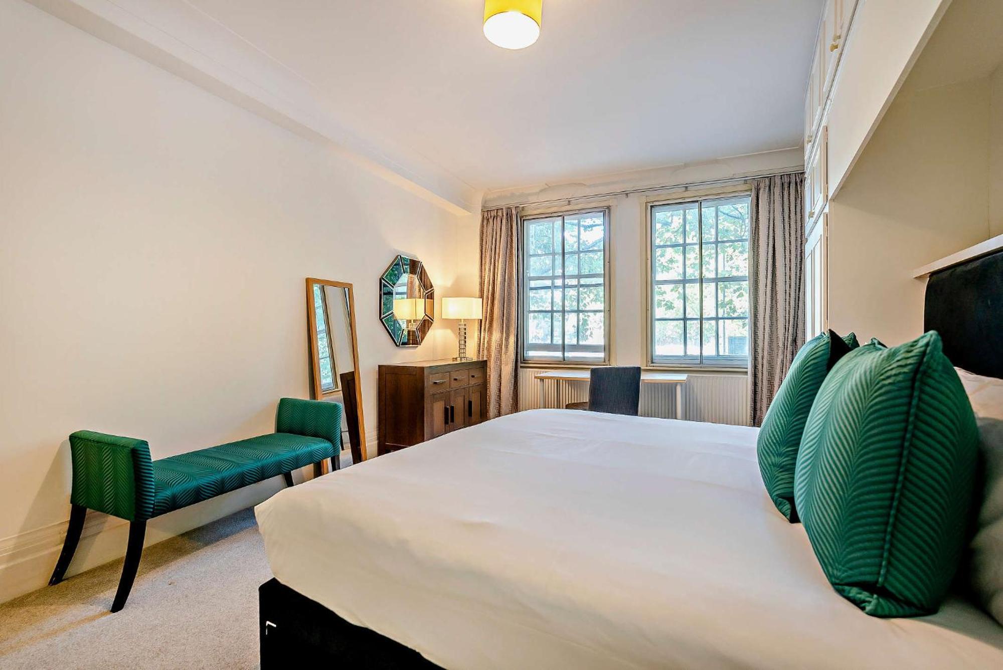Apartment Strathmore Court